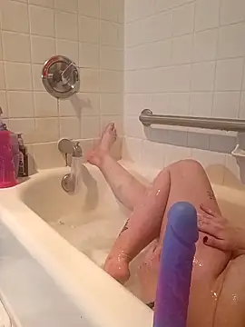 KITTYBOOBOOFUXX online show from November 25, 4:14 am