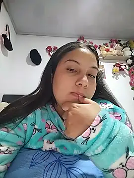 esmeralda jadees online show from July 19, 12:51 pm