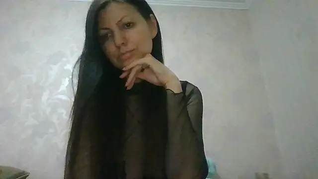 AliseWats online show from August 2, 8:56 pm