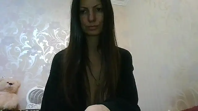 AliseWats online show from December 17, 4:33 pm