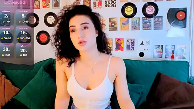 Maya Rogerss online show from June 19, 2:53 pm
