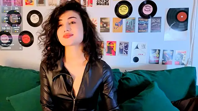 Maya Rogerss online show from July 28, 4:39 pm