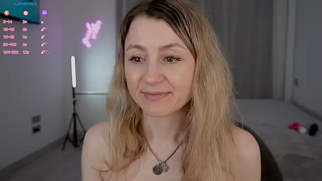   Milana     online show from June 16, 10:33 pm