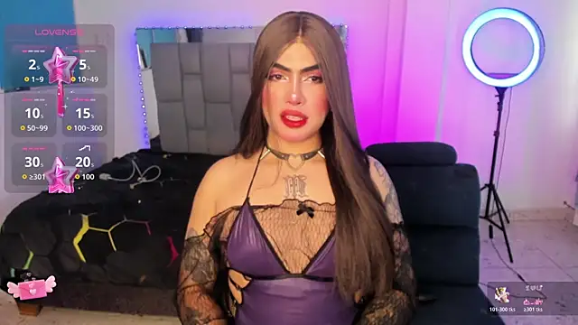 Sophie whitexxx online show from July 25, 7:43 pm