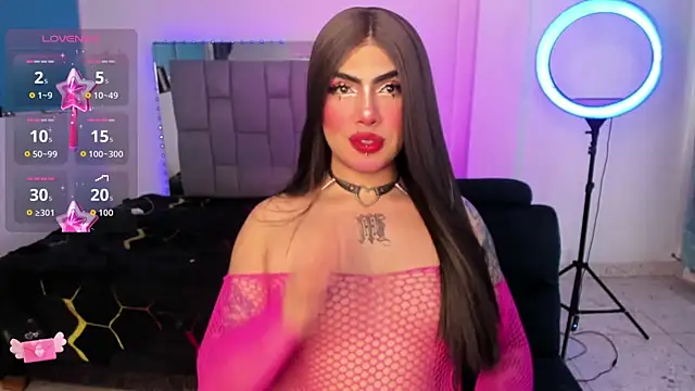 Sophie whitexxx online show from August 6, 9:11 pm