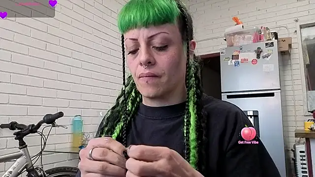 freyaa sorcerees online show from September 29, 8:03 pm