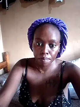 Youngpussy23 online show from July 12, 11:33 am