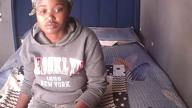 SexyShybarbie online show from August 3, 8:29 am