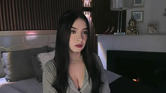 MagieeThomson online show from March 25, 11:57 am