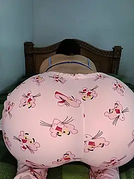 Hotsexyass online show from June 12, 12:24 pm