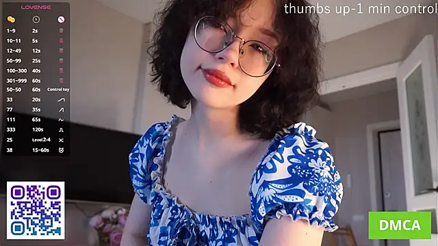 JodyHeap online show from June 11, 5:59 am