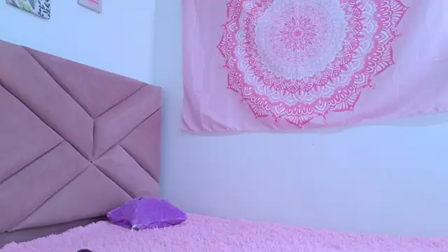 eva sin18 online show from July 18, 8:22 pm