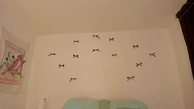 Alessamoth online show from August 6, 10:17 pm