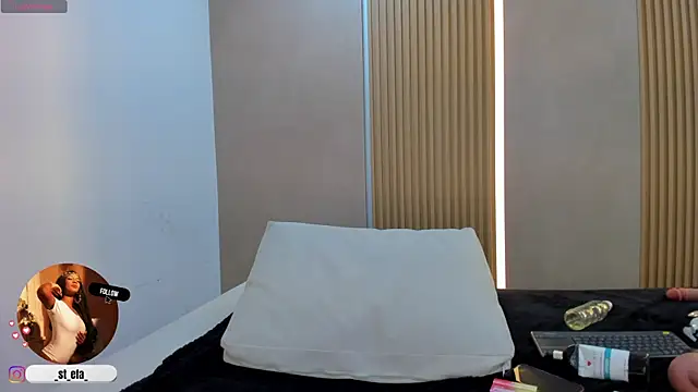 stephany summer online show from August 1, 1:07 am