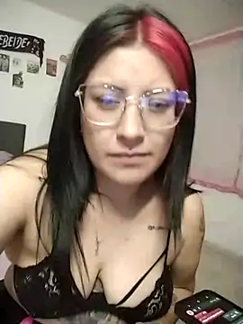 DaniPoison online show from February 18, 11:15 pm