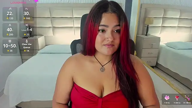 VanessaScott  online show from August 1, 7:32 am