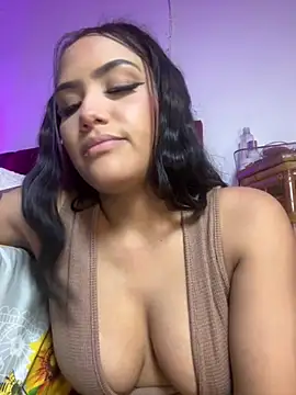 iamsara 21 online show from July 30, 4:02 am