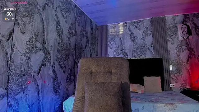 AshleyVega01 online show from October 31, 3:05 pm