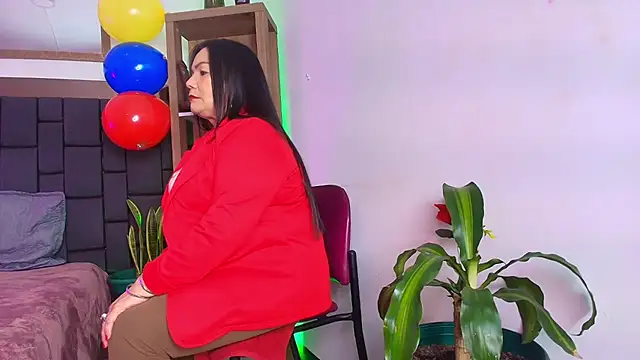 EllenaBoobs  online show from July 2, 3:45 am
