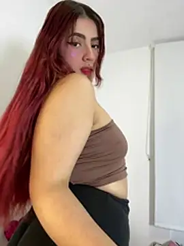 Ivelleee  online show from July 20, 10:32 pm