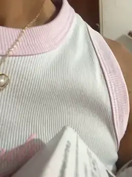 CamilaJohnston online show from May 6, 8:24 pm