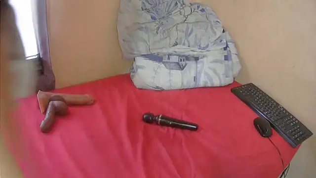 XhosaBoobs4U online show from October 3, 7:46 am