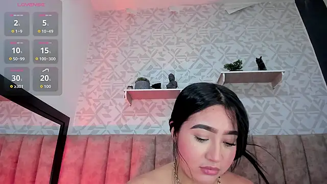 Snapshot of MelinaCruz chatting on September 29, 4:17 am MelinaCruz online show from September 29, 4:17 am
