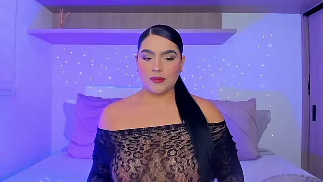 eva sainnt online show from April 30, 1:22 am