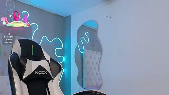 natasha  black online show from November 23, 7:37 pm