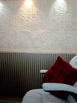 Gaviluc  online show from March 18, 11:59 am