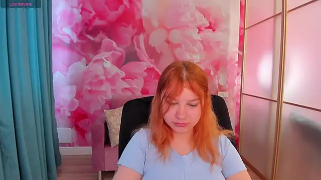 AngelinaLow online show from June 14, 5:30 am