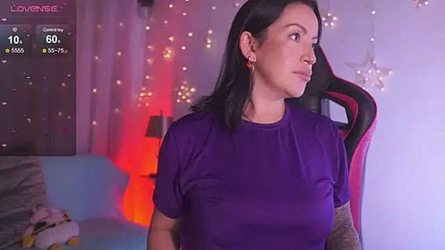 Madison Mayer online show from January 7, 2:09 pm