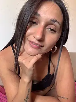 luci brecman online show from December 20, 3:05 pm