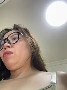 aa520uv online show from July 17, 1:48 pm