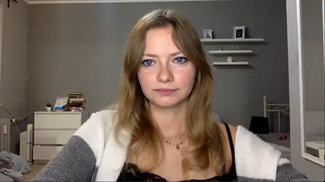 MillieShow online show from December 18, 10:14 pm