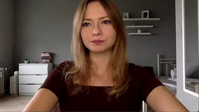 MillieShow online show from October 12, 2:30 pm