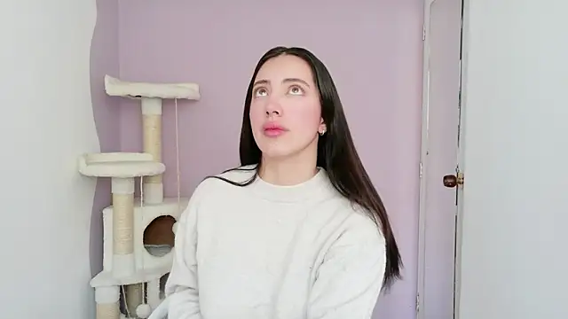 Rebbecawhite meow online show from February 7, 4:44 pm