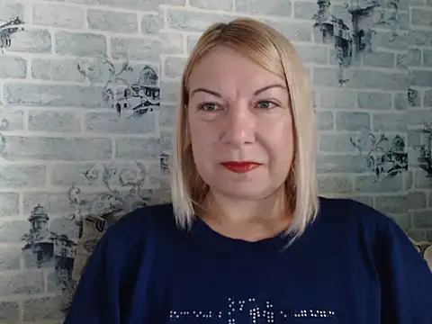 Snapshot of Lillia_Ray chatting on October 9, 8:29 am Lillia Ray online show from October 9, 8:29 am