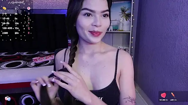 sweet c4ndy online show from October 10, 1:05 pm