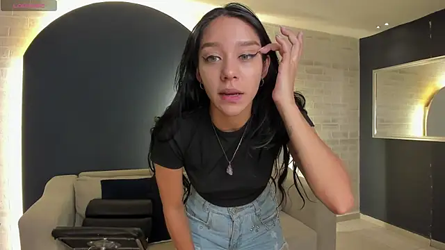 AmaliaCrus online show from July 25, 7:43 pm
