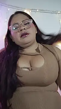 Trilyn25 online show from June 9, 3:06 am