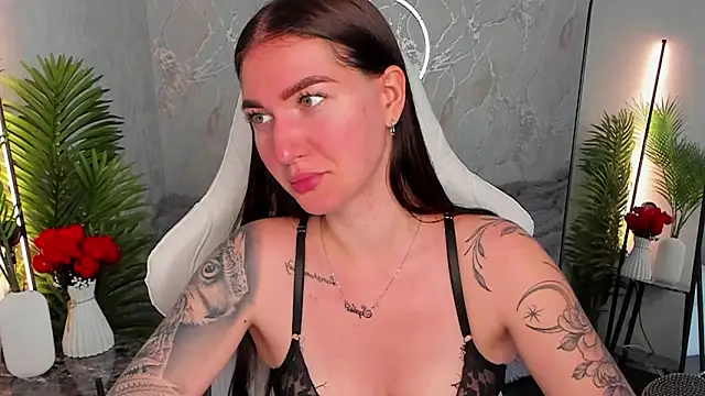 babyisperfect online show from June 14, 2:35 am