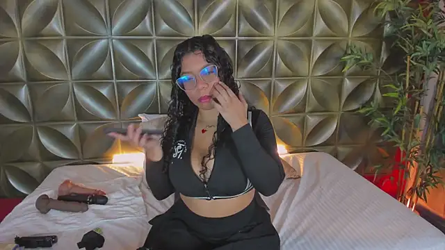 Dayanne campbelll online show from November 24, 10:23 pm