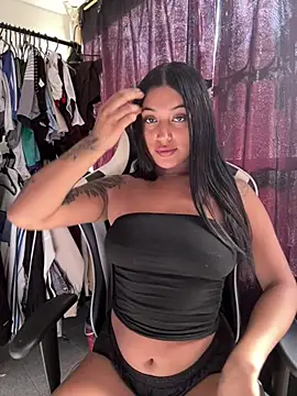 KatianPierce online show from August 4, 1:17 pm