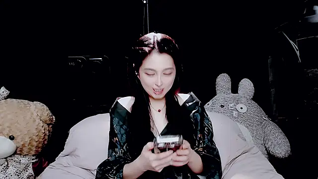 Snapshot of 9ban chatting on September 17, 12:36 pm 9ban online show from September 17, 12:36 pm
