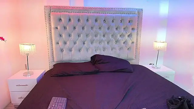 Lia adamsss online show from November 14, 4:01 am