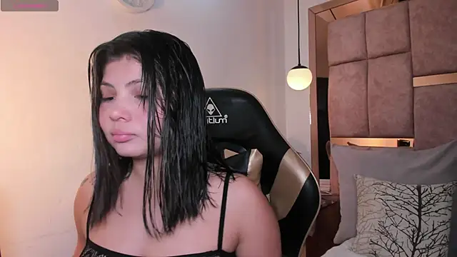 abby roux online show from May 1, 3:43 am