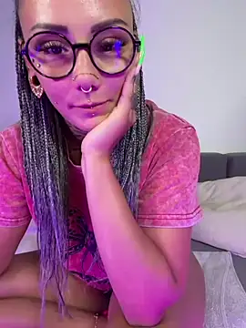 xxveraa vibe online show from July 19, 10:34 pm