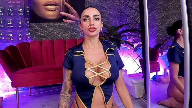IzabelaTessa online show from July 28, 7:04 pm