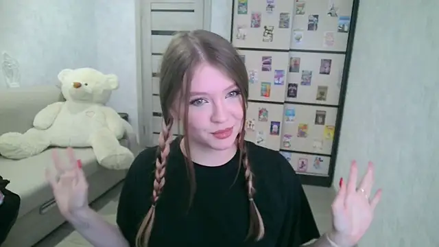GinnyBlacky online show from June 18, 8:47 pm
